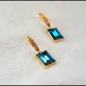 Oscar de la Renta Crystal Earrings